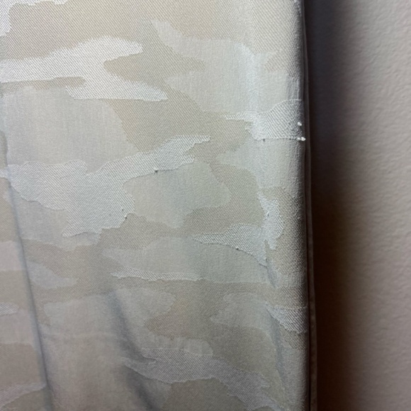 Athleta Womens Brooklyn Joggers Abalone Beige Camo Athletic Pants Pockets Size 8 - Picture 6 of 16